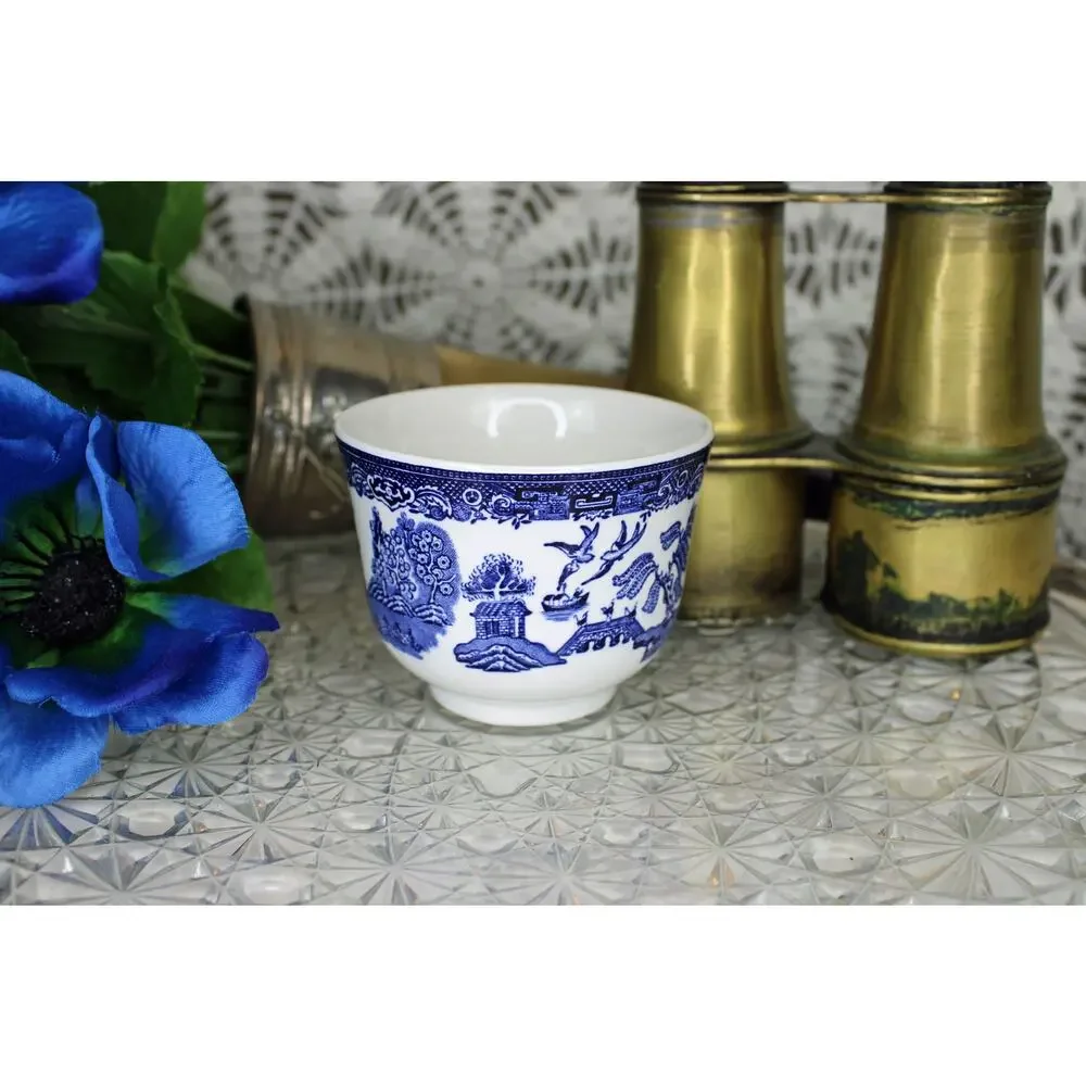 Johnson Brothers Blue Willow Breakfast Tea Cups